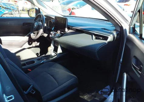 2023 Toyota Corolla Cross Le from USA, damaged, VIN 7MUBAABGXPV077770